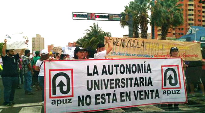 Apuz: la Universidad venezolana está sin nóminas, no remunera el trabajo y no tiene bioseguridad