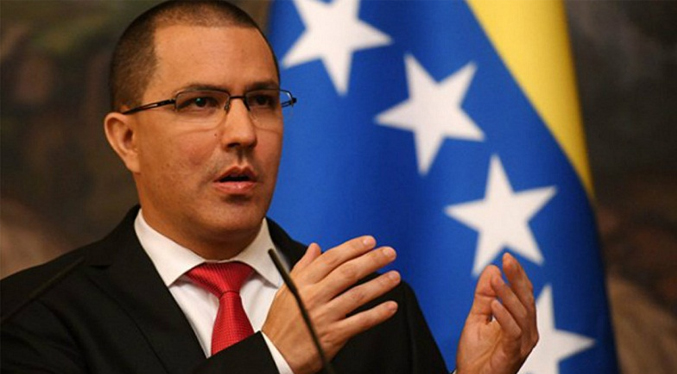 Arreaza: El presidente más sanguinario ahora llama asesino al presidente de Venezuela