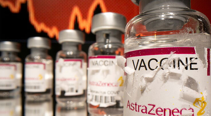 Finlandia suspende la vacunación con AstraZeneca tras detectar dos casos de trombosis