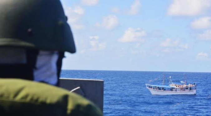 Interceptan barco con venezolanos a bordo por pesca ilegal en Brasil