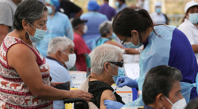 Chile supera los cinco millones de vacunados contra la COVID-19