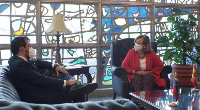 Secretaria española de Exteriores sostiene reunión con viceministro de Venezuela