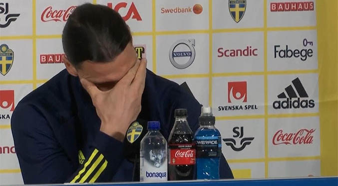 Ibrahimovic llora de emoción en su regreso con Suecia