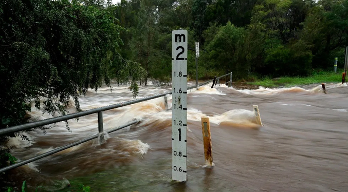 Unas cuatro mil personas son evacuadas por las inundaciones en Australia