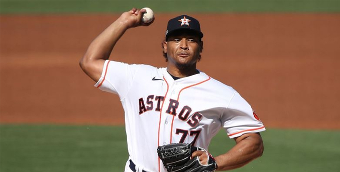 El venezolano Luis García regresa a los entrenamientos con los Astros