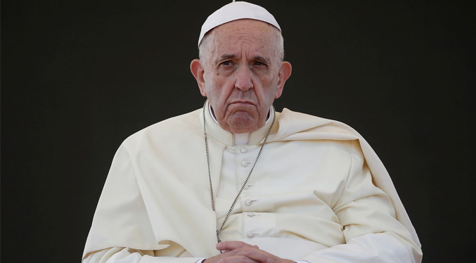 Papa insta a tener una conducta «ejemplar» con las finanzas vaticanas