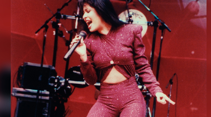 Los 30 años de “Amor prohibido” de Selena serán celebrados con una edición especial