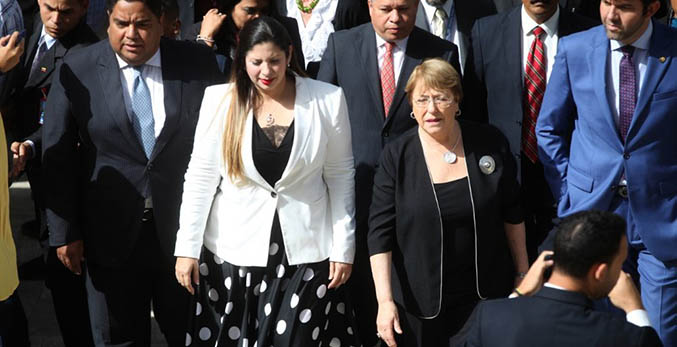 Diputados del 2015 denuncian ante Bachelet la persecución a los trabajadores parlamentarios