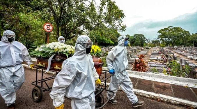 América Latina buscar frenar ola de COVID-19 mientras Brasil avanza en dos posibles vacunas