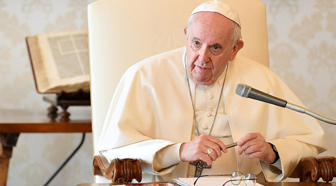 Papa pide recordar en Semana Santa a víctimas de guerras y abortos