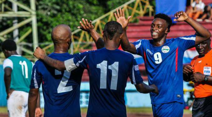 Cuba acude por primera vez a futbolistas emigrados