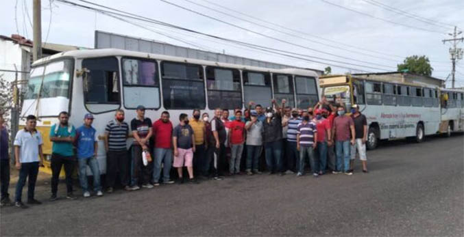 Unas 250 unidades de transporte público del Zulia están paralizadas por falta de gasoil