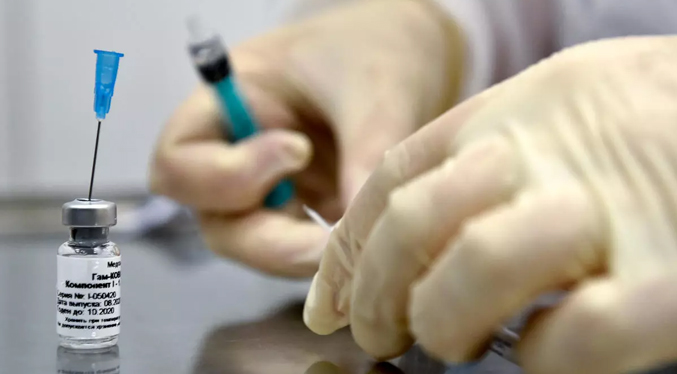 Ejecutivo autoriza a Fedecámaras para adquirir cinco millones de vacunas rusas