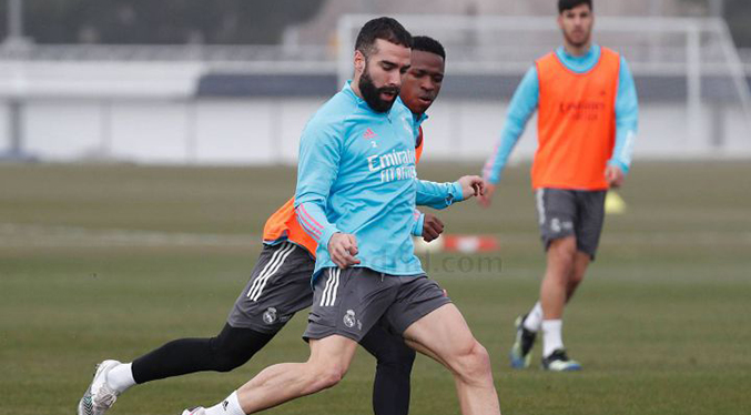 Carvajal regresa a los entrenamientos del Real Madrid