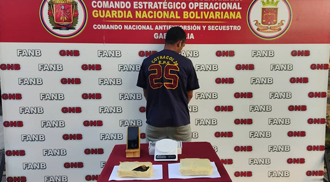 Gaes-COL: detienen a jibaro con dos panelas de marihuana en Cabimas