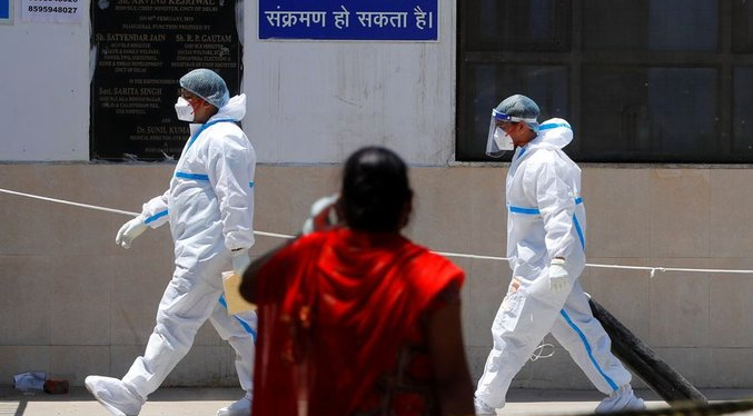 La Unión Europea coordina envíos de medicamentos y oxígeno a la India