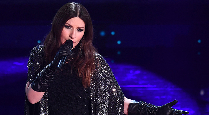 Laura Pausini acaricia el Óscar: un sueño inesperado en el año más raro