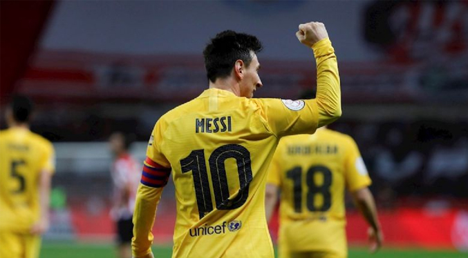 Messi es el segundo jugador con más títulos de la historia