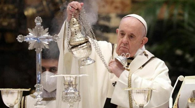 Papa renuncia al lavado de pies del Jueves Santo