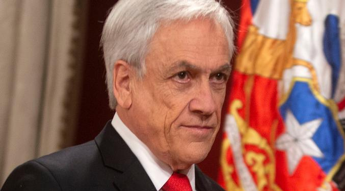 Denuncian a Piñera ante la CPI por crímenes de lesa humanidad