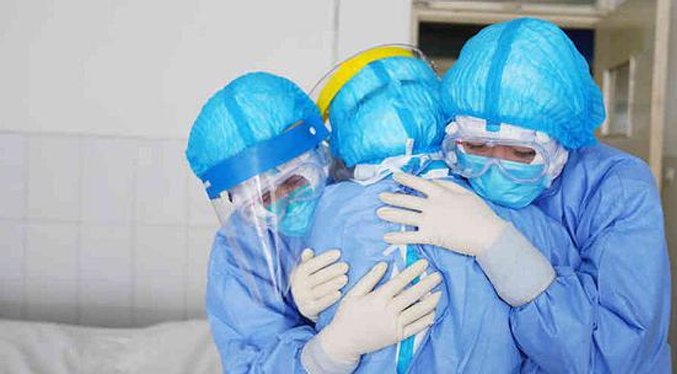 Médicos Unidos reporta 522 profesionales de la salud fallecidos por COVID-19