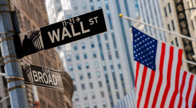 Wall Street cierra este lunes 19-A en rojo