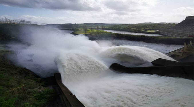 Maniobras de descarga en centrales hidroeléctricas de Bolívar son continuas y controladas