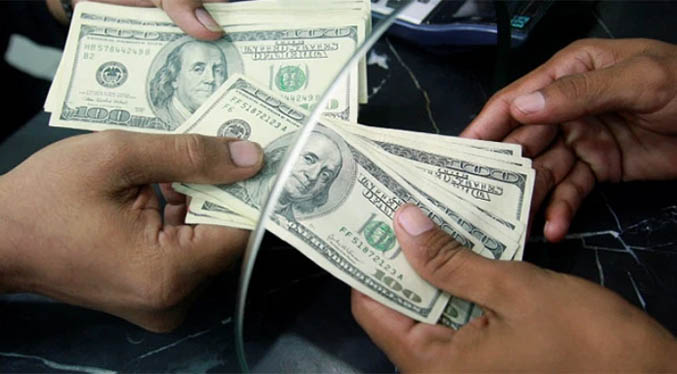 Precio del dólar paralelo abre con alza y roza los dos millones 600 mil bolívares