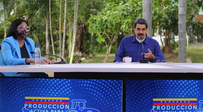 Maduro propone un plan de 60 días para la regularización del diésel