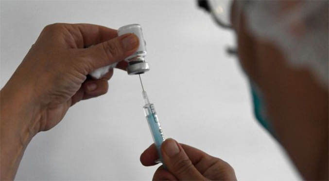 Brasil autoriza sexto ensayo clínico de una potencial vacuna contra la COVID-19