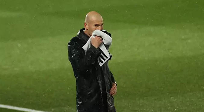 Zidane: «Físicamente estamos al límite, no sé cómo vamos a acabar la temporada»