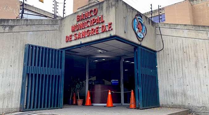 Sin reactivos y con pocos bioanalistas: bancos de sangre de Venezuela en crisis