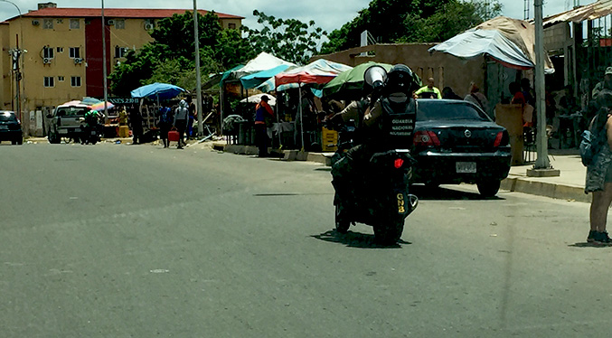 Entre 2014 y 2021 el empleo informal aumentó un 15 % en el país, según experta