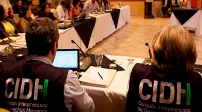 LA CIDH rechaza la destitución de jueces en El Salvador