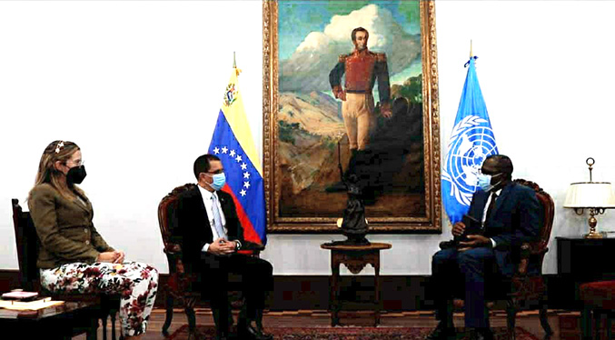 Arreaza ratifica la cooperación de Venezuela con ACNUR