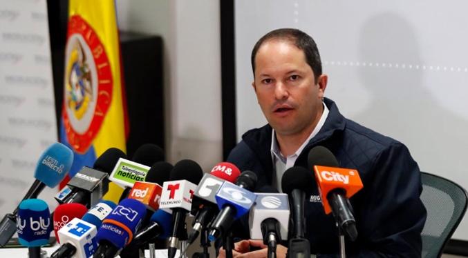 Más de 700 mil venezolanos ingresan el primer día al preregistro virtual del ETP en Colombia