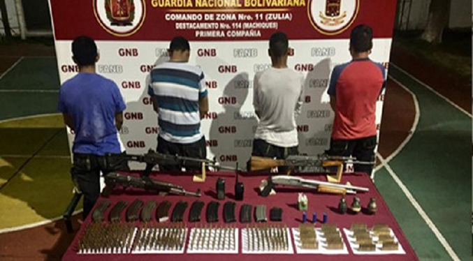 Agarran a cuatro colombianos con un arsenal en Machiques