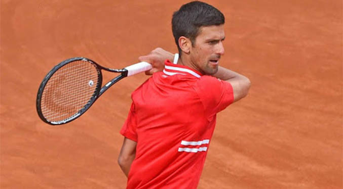 Djokovic debuta con victoria en el torneo de Belgrado