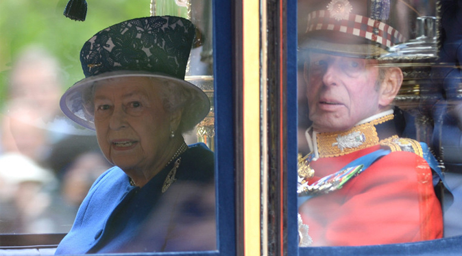 Primo de la Reina Isabel II será su acompañante en un desfile oficial
