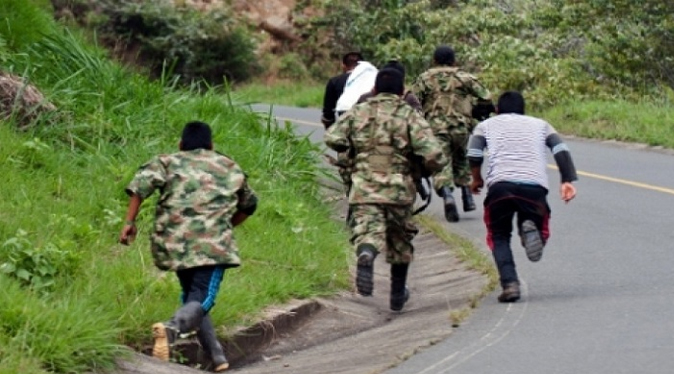 FundaRedes: La FARC reconoce que tiene militares venezolanos como «prisioneros de guerra»