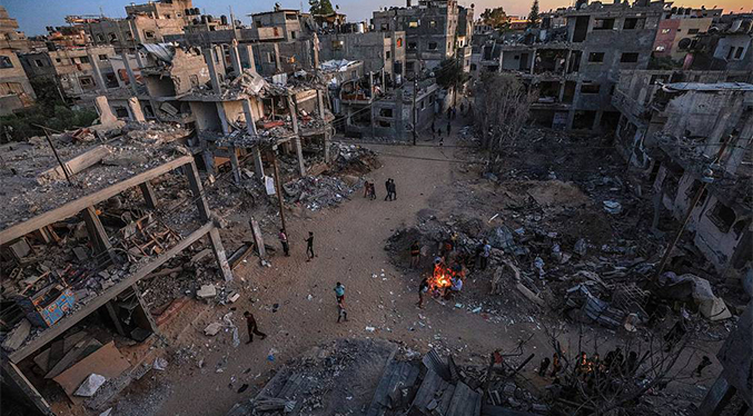 Israel permitirá la entrada de ayuda en Gaza mientras negocia la tregua