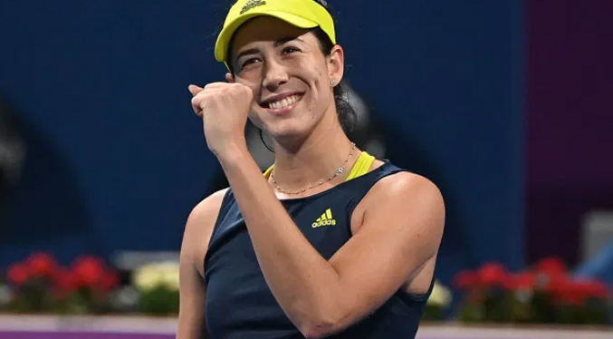 La hispano venezolana Garbiñe Muguruza clasifica a la segunda ronda del torneo italiano