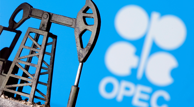 OPEP+ evalúa planes de producción en medio de incertidumbre