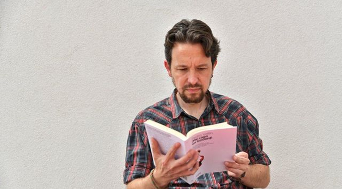 Pablo Iglesias luce un nuevo look con cabello corto