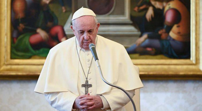 Papa pide el cese de la “terrible e inaceptable” violencia en Gaza e Israel