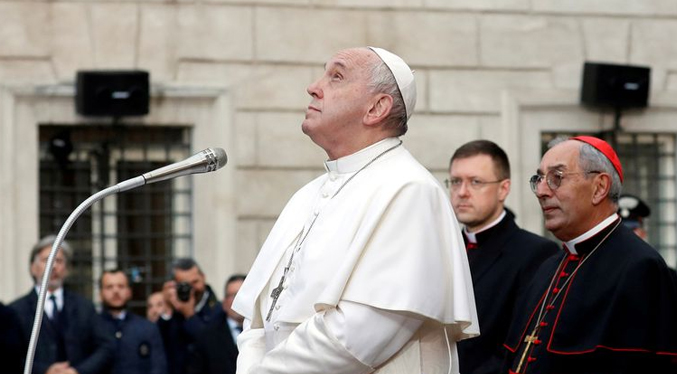 El papa Francisco carga contra “los nacionalismos cerrados y agresivos” a los migrantes