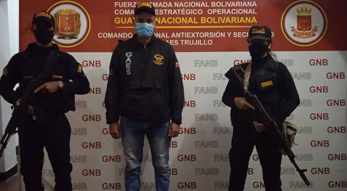 Gaes Trujillo captura a dos secuestradores y extorsionadores