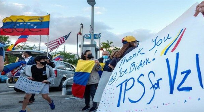 EEUU inicia campaña para evitar fraudes a venezolanos con el TPS