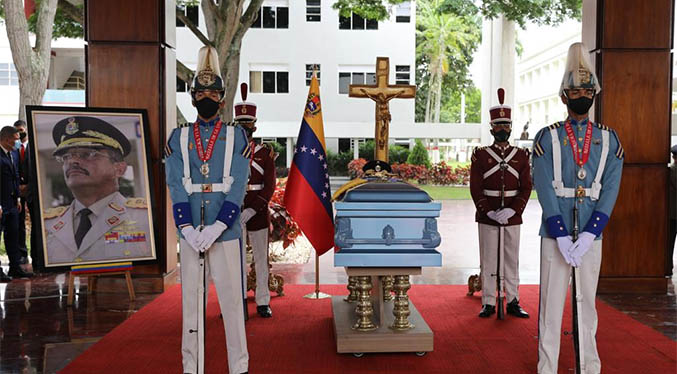 Honores fúnebres a García Carneiro en la Academia Militar este domingo