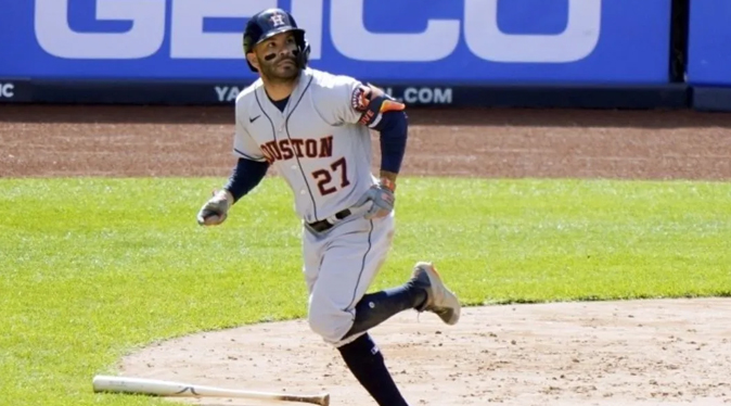 José Altuve conecta otro enorme cuadrangular sobre el “Monstruo Verde” (Video)